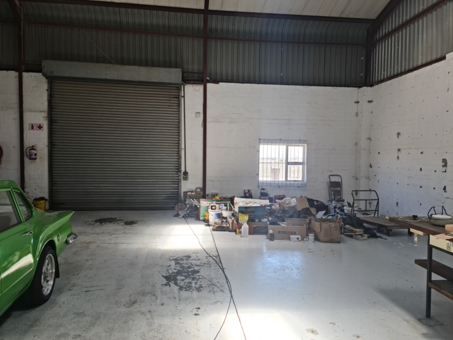 To Let commercial Property for Rent in Broadlands Park Western Cape